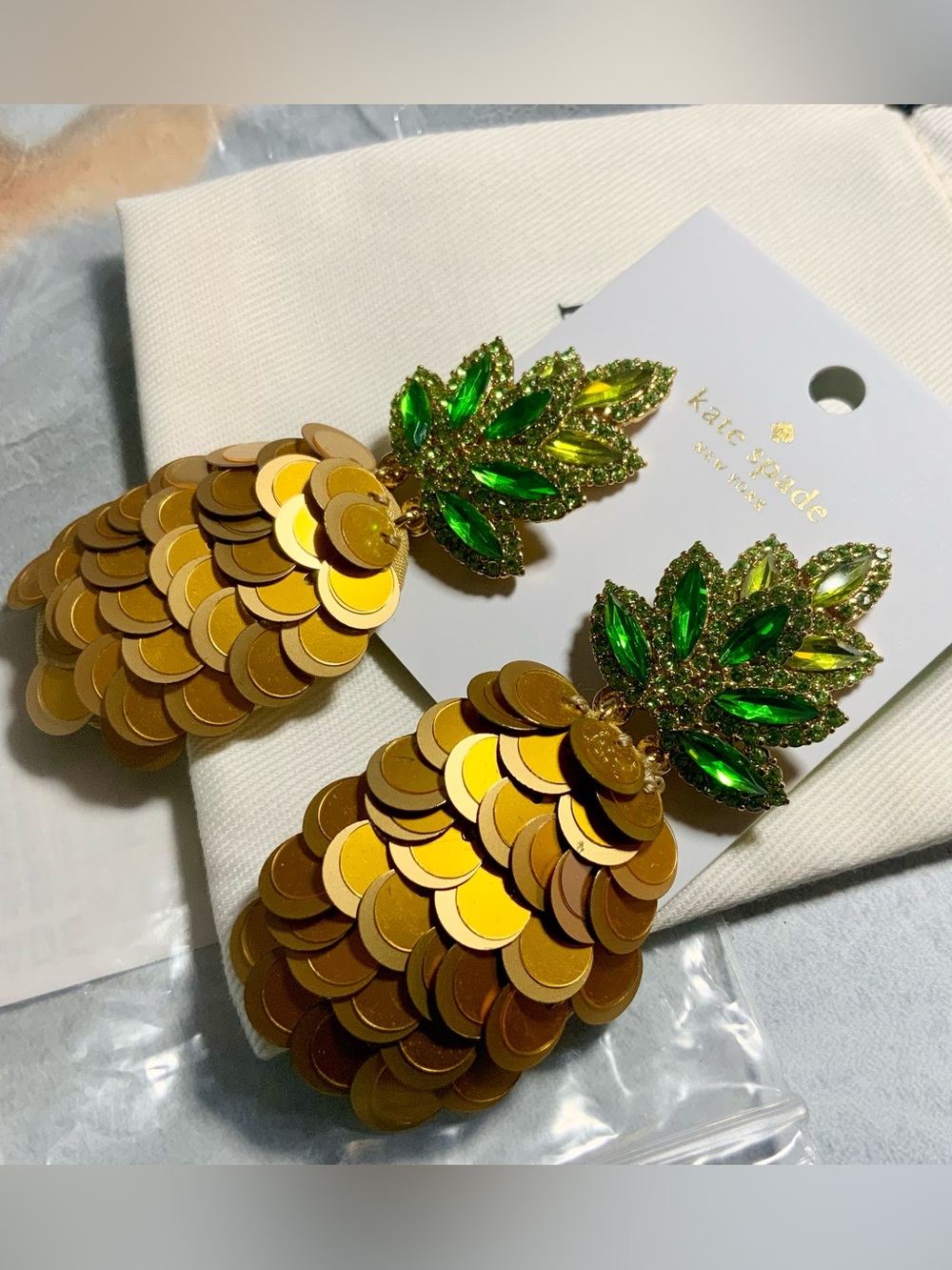 NWT KATE SPADE BY THE POOL PINEAPPLE STATEMENT EARRINGS - Picture 2 of 7